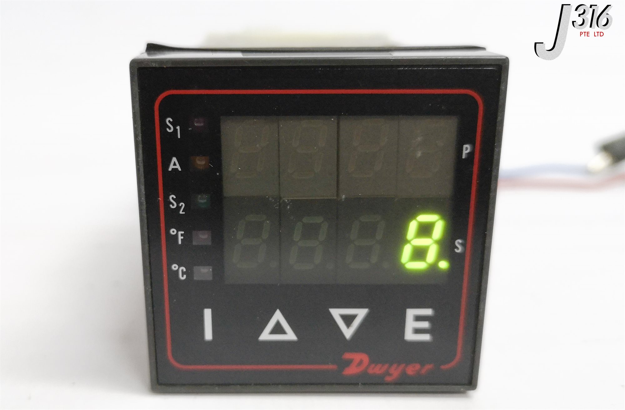 アン 18418 DWYER TEMPERATURE CONTROLLER 16111 | eBay